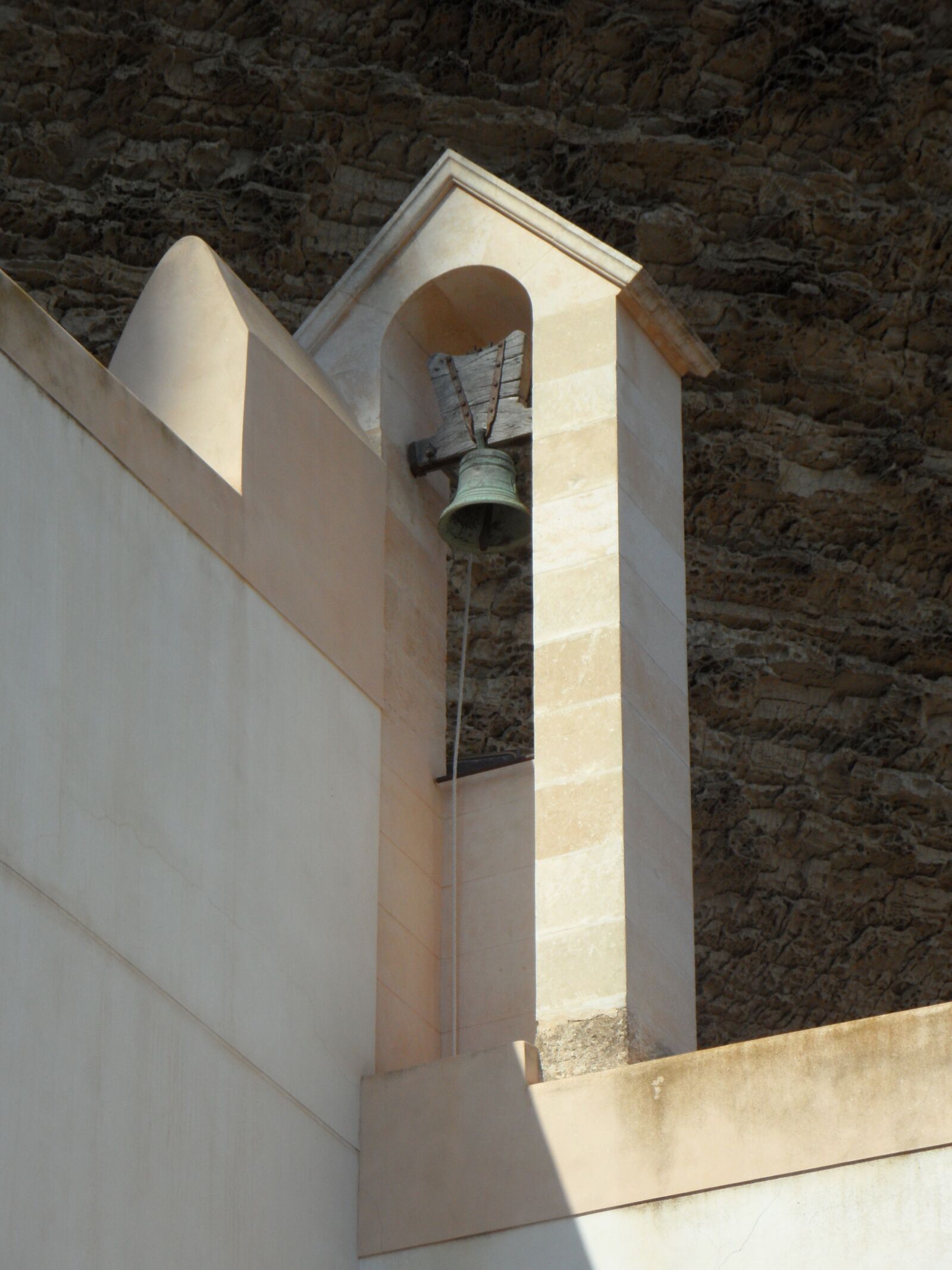 Samsung VLUU WB210, SAMSUNG WB210 sample photo. Bell, bell tower, depend photography