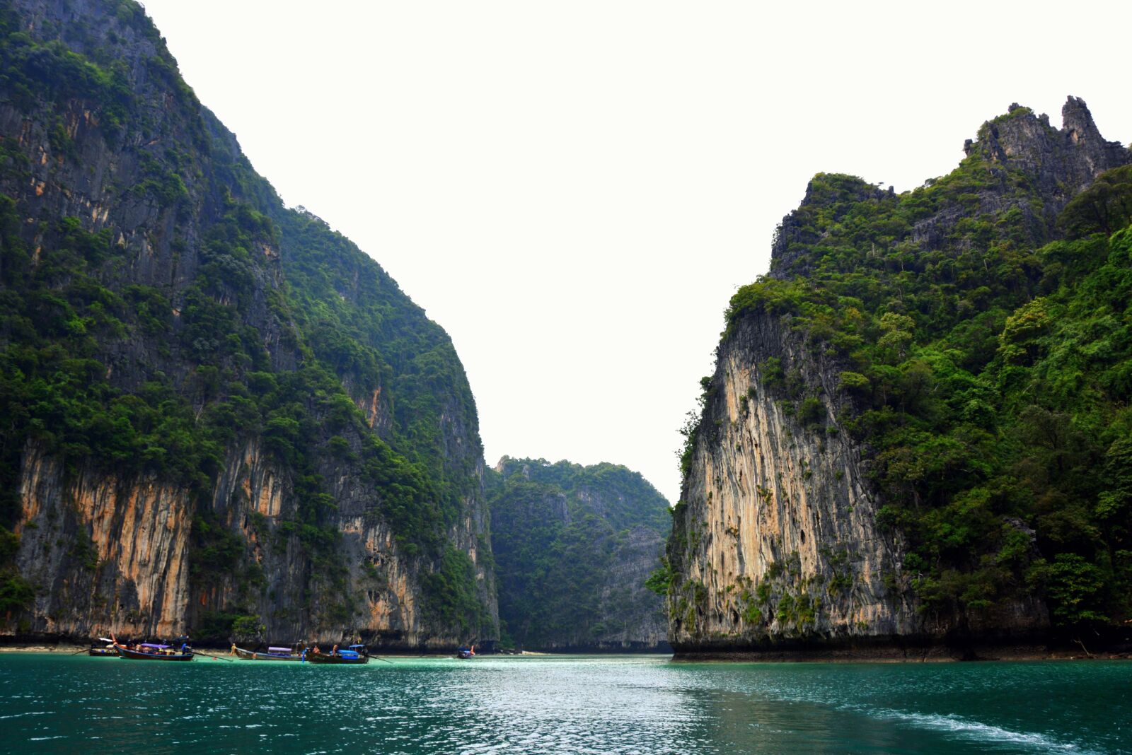 Nikon D5200 sample photo. Lake, water, boat photography
