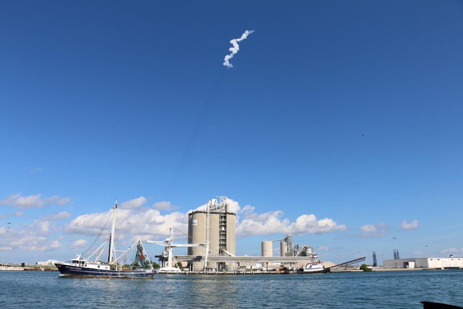 Canon EOS 70D sample photo. Boat, spacex, launch photography