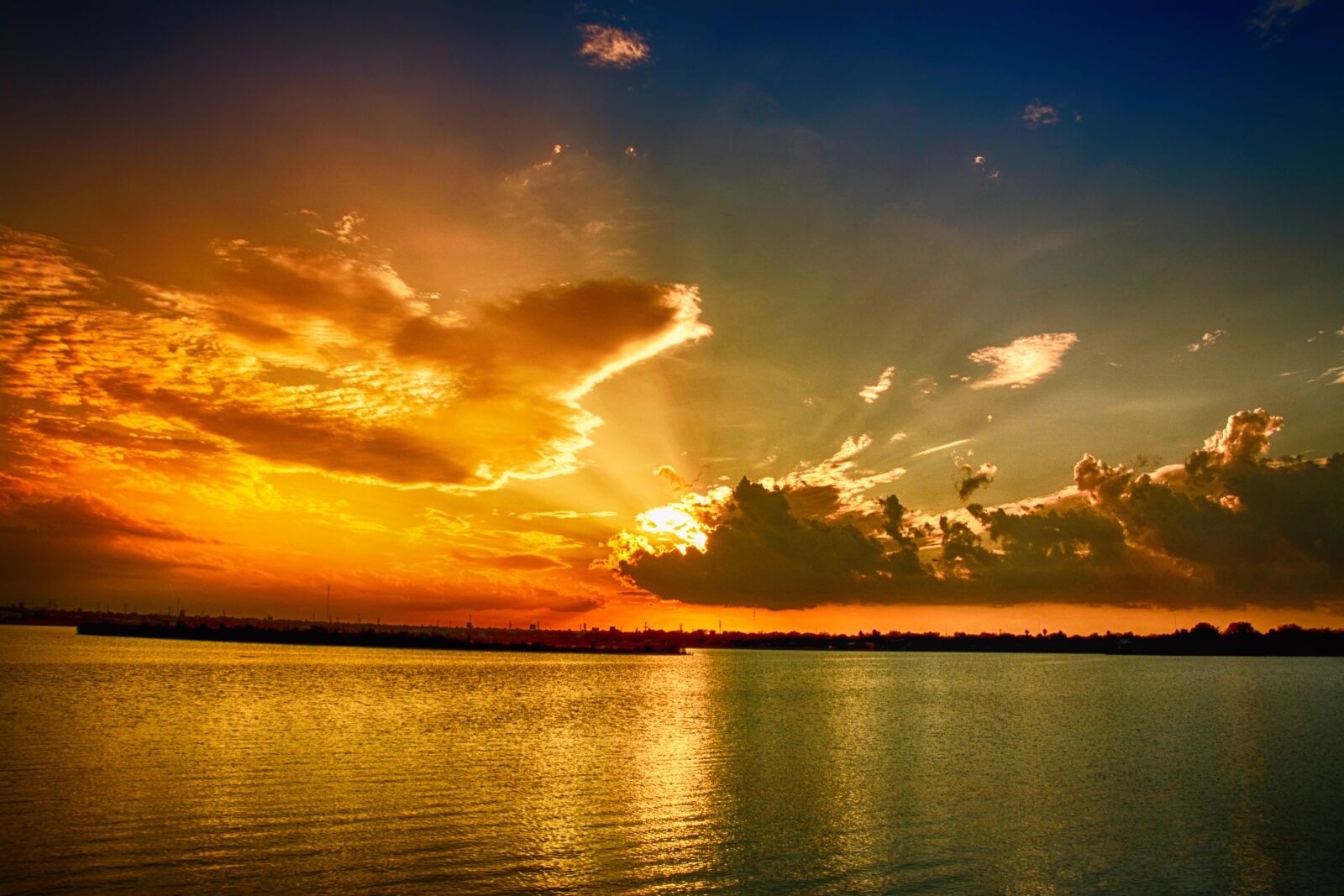 Nikon D7100 sample photo. Sunset, clouds, sky photography