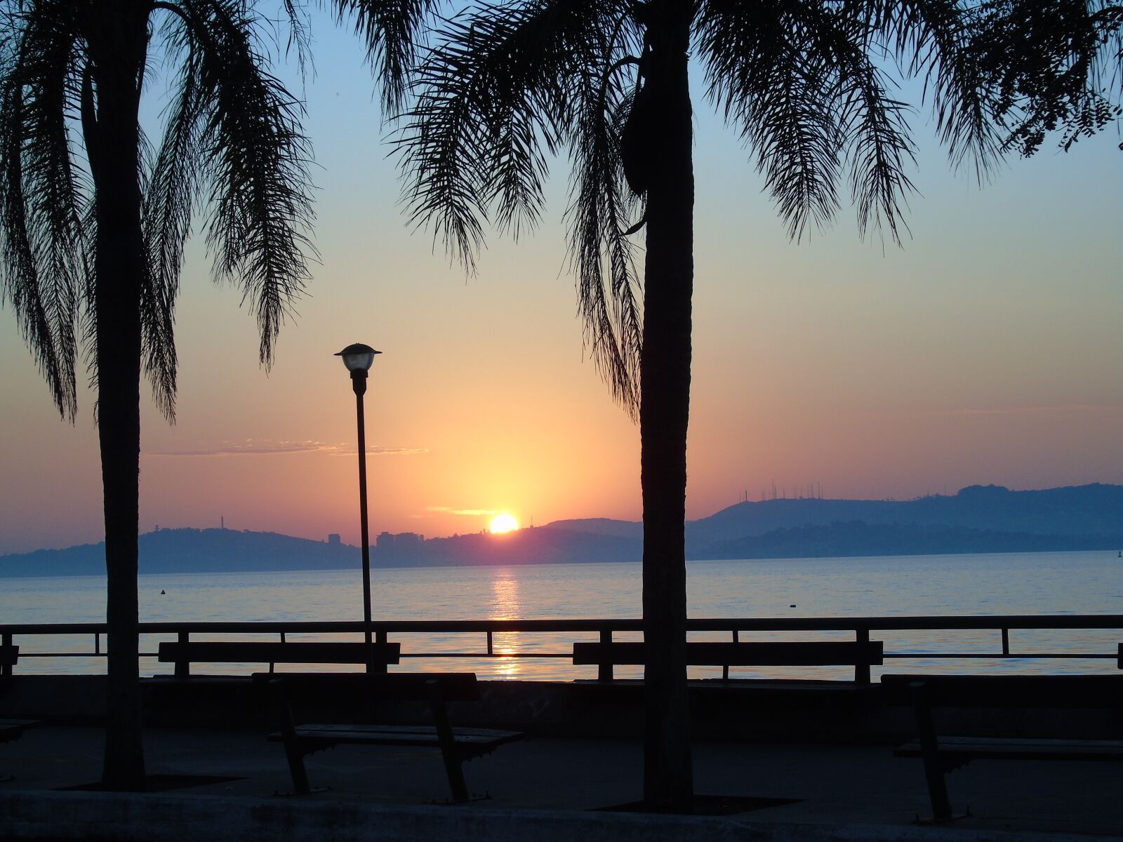 Sony Cyber-shot DSC-H400 sample photo. Eventide, sunset, landscape photography