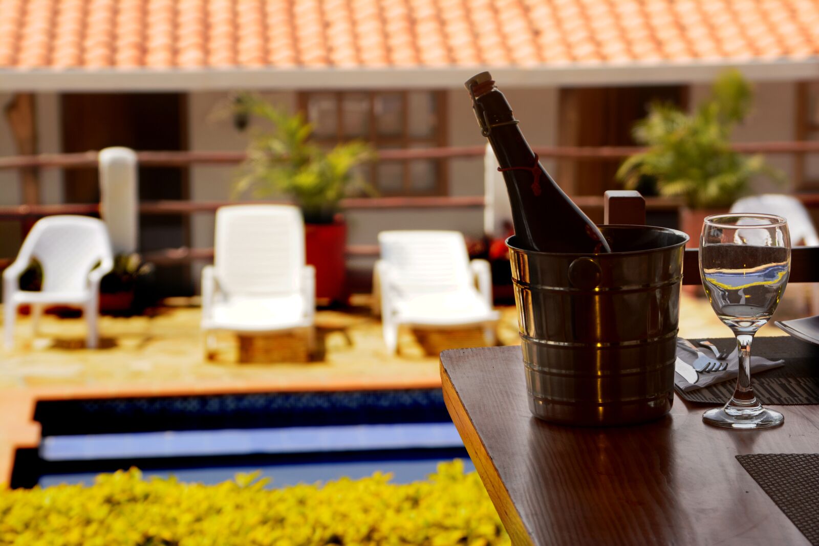 Nikon D5200 sample photo. Hotel, wine, restaurant photography
