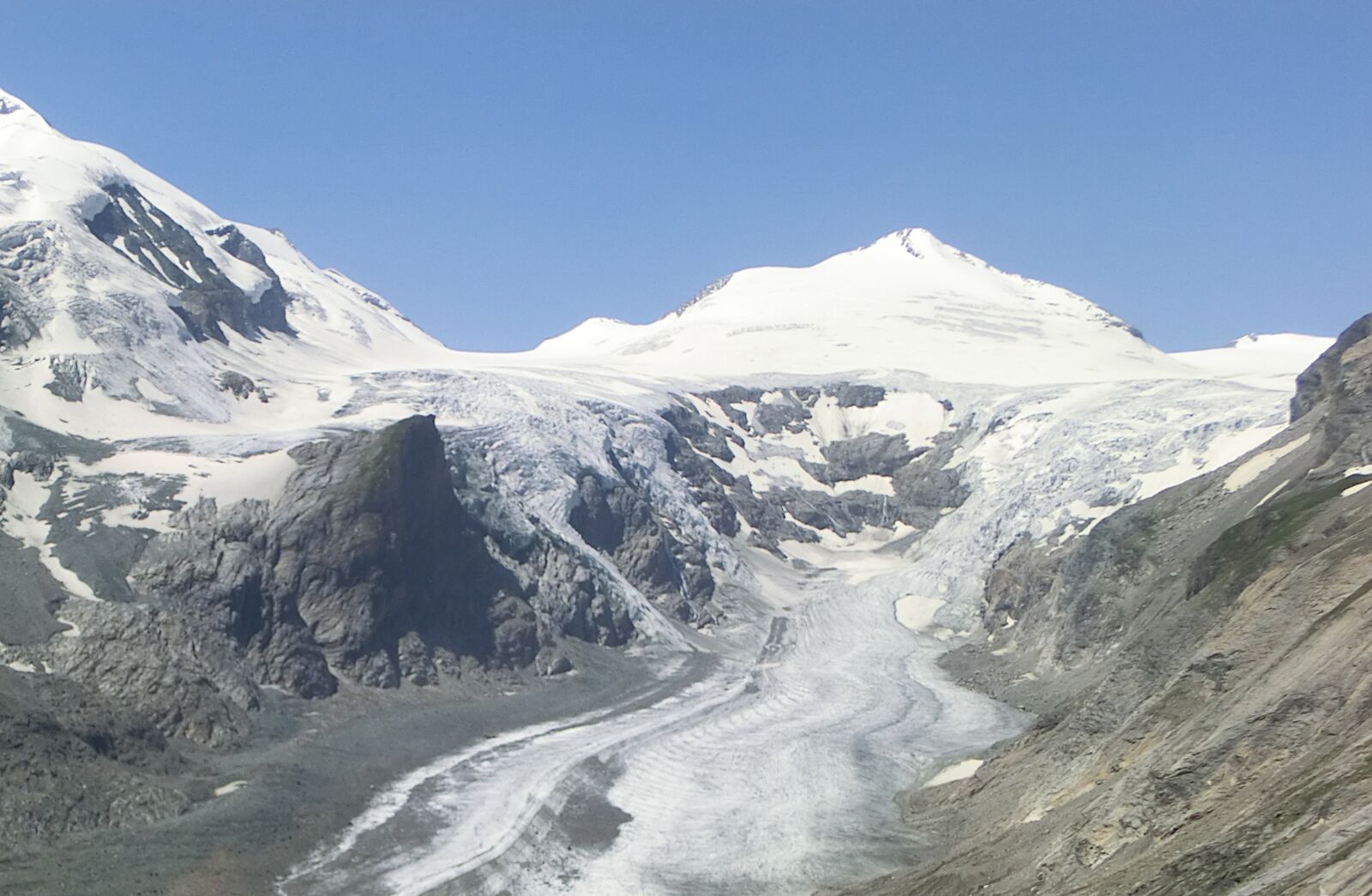 CASIO EX-H30 sample photo. Grossglockner, glacier, ice photography