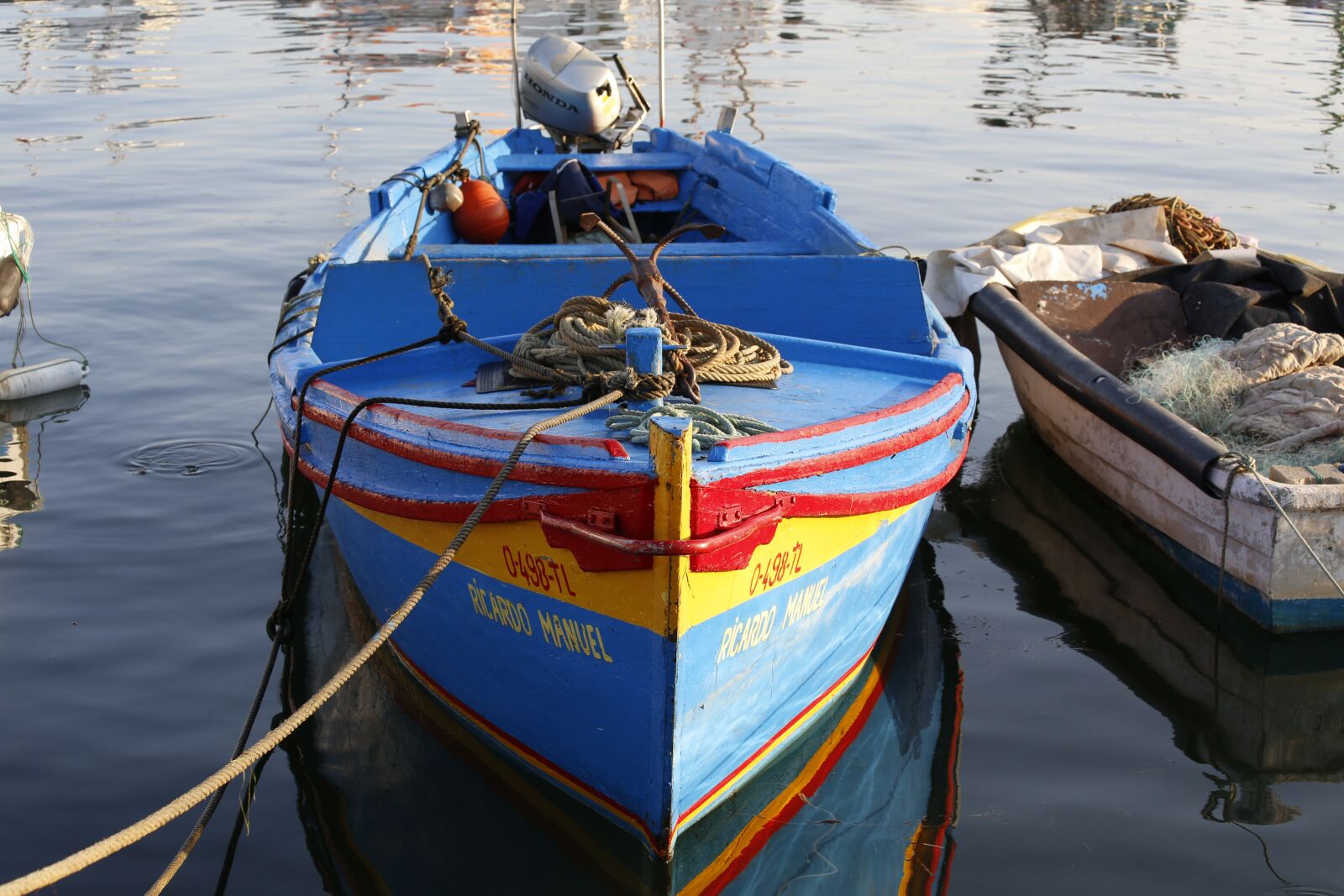 Canon EF 70-300mm F4-5.6 IS USM sample photo. Boat, sea, fishing photography