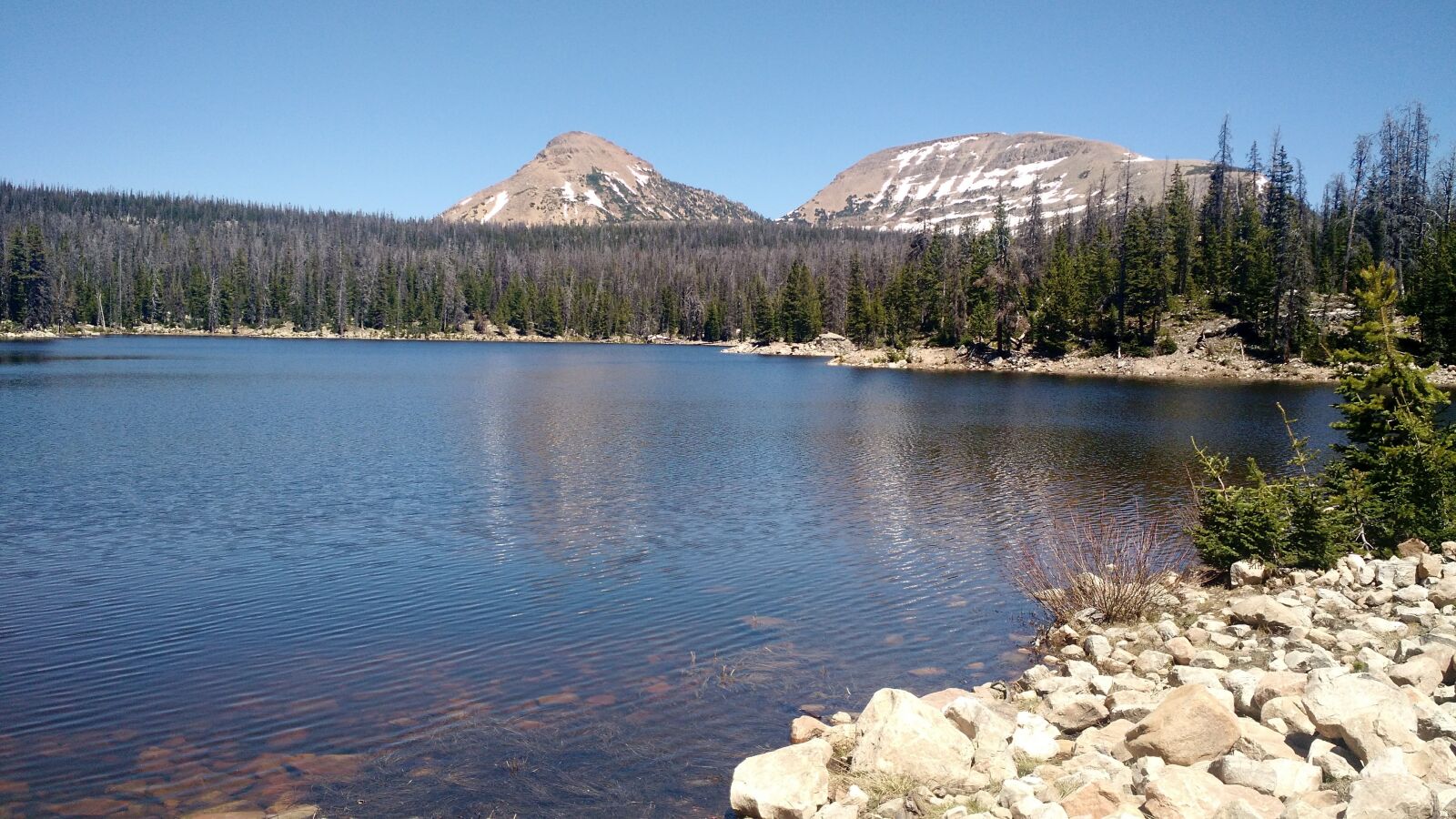 Motorola Moto X (2nd Gen) sample photo. Lake, mountain, water photography