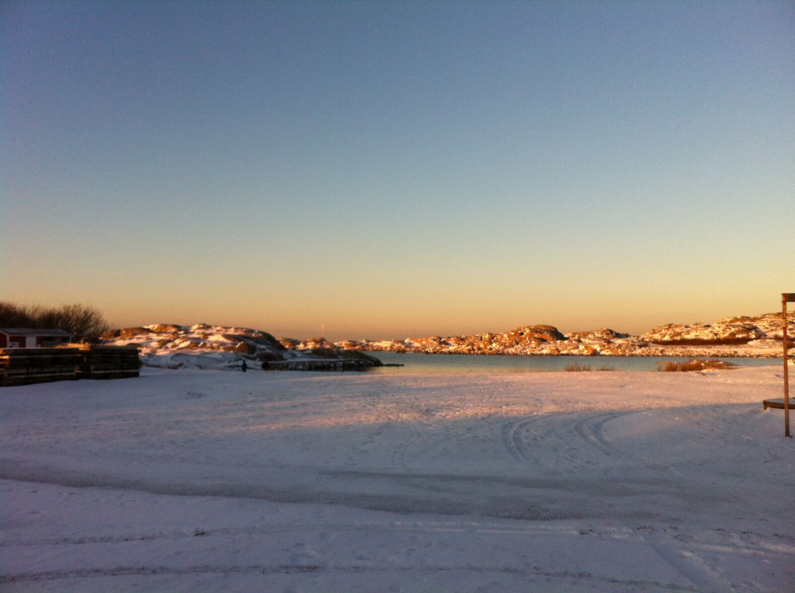 Apple iPhone 4 sample photo. Winter, winter magic, ice photography