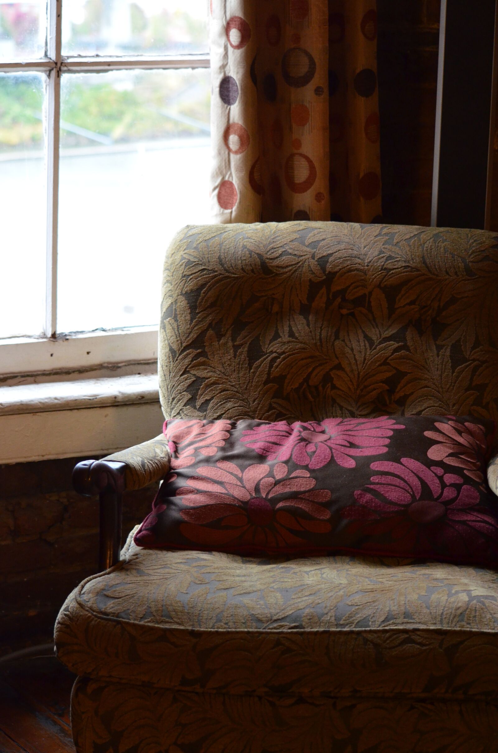 Nikon D5100 sample photo. Empty, depression, mental health photography