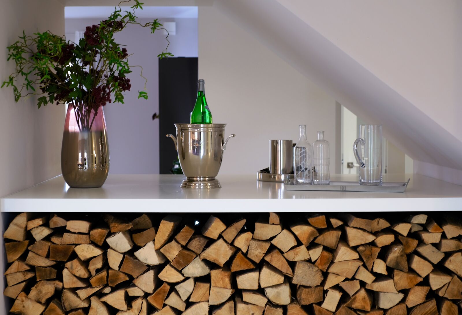 Fujifilm X-T3 sample photo. Vases, wood, wood for photography