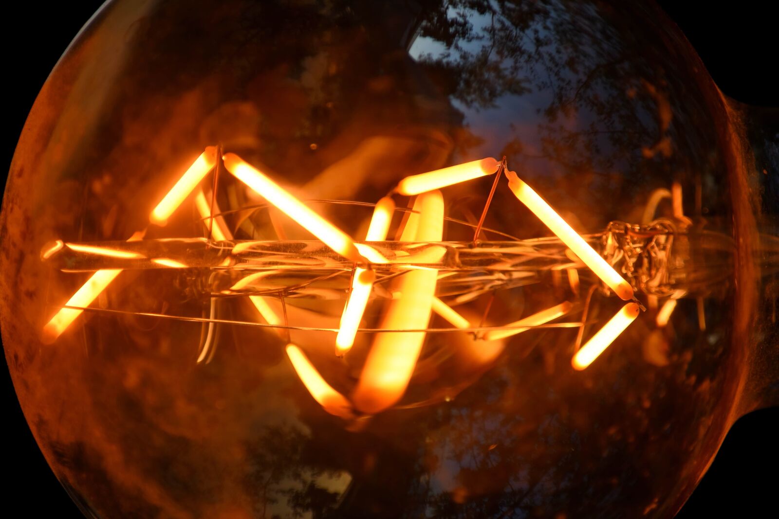 Nikon D5500 sample photo. Light, luminescence, dark, energy photography