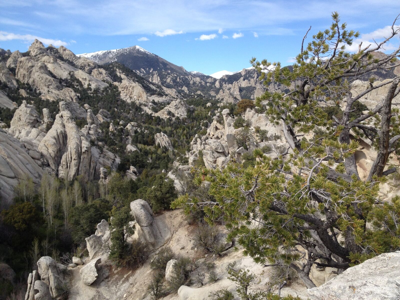 iPhone 4S back camera 4.28mm f/2.4 sample photo. Landscape, nature, rock photography