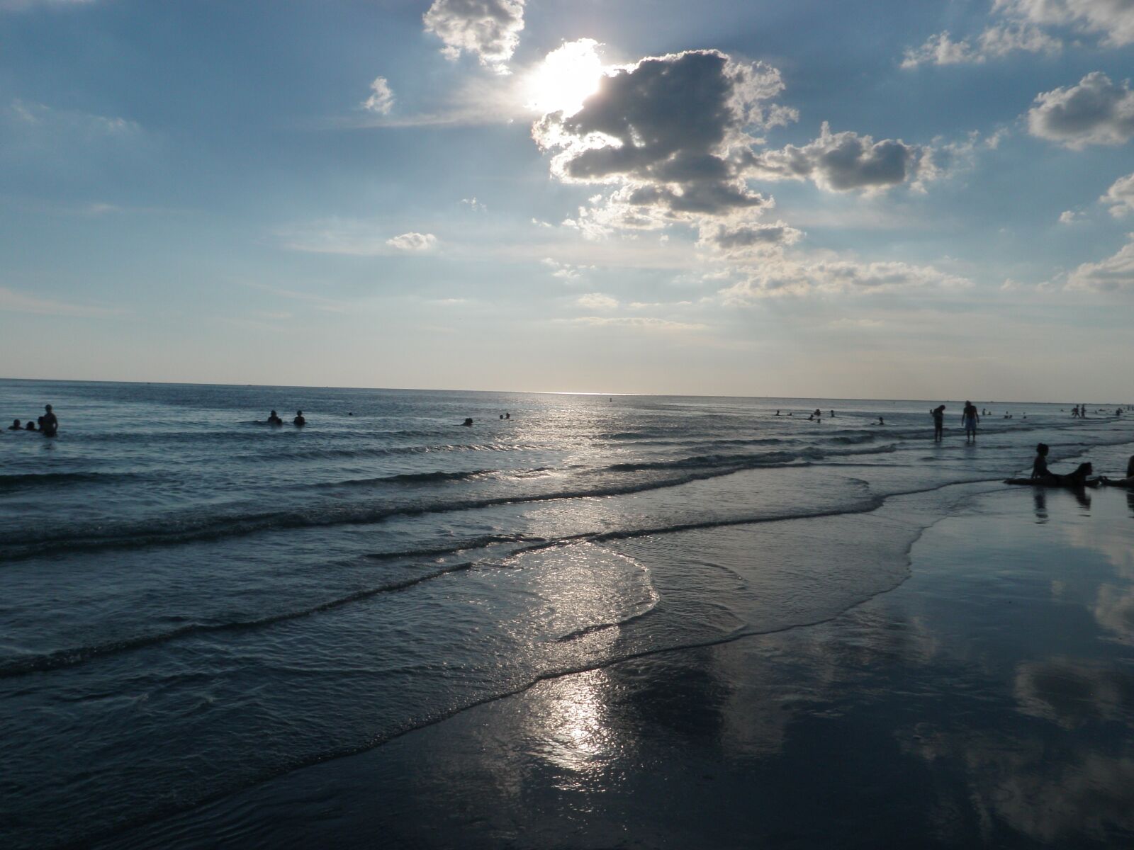 Olympus uT6000,ST6000 sample photo. Beach, sunset, clouds photography