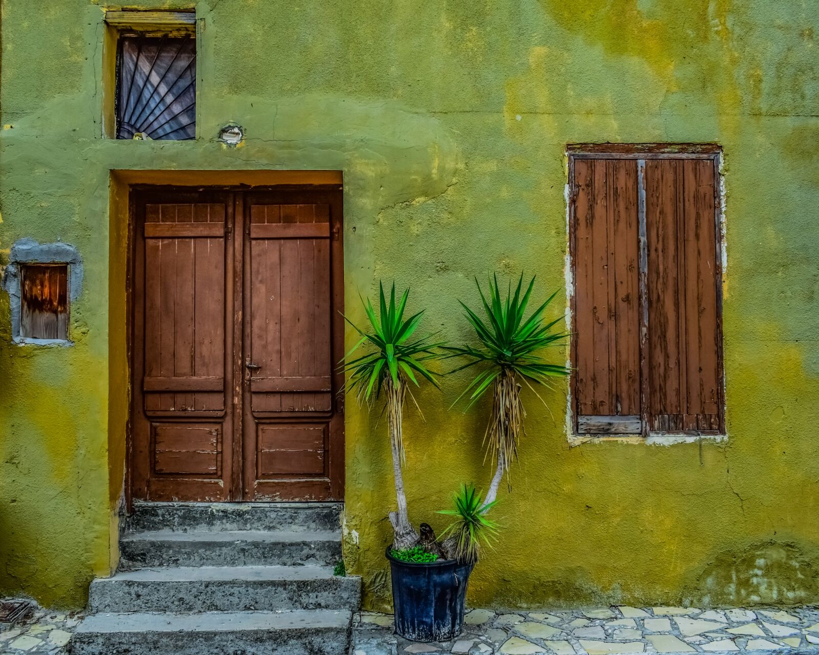 Nikon D3300 sample photo. Door, doorway, wooden photography