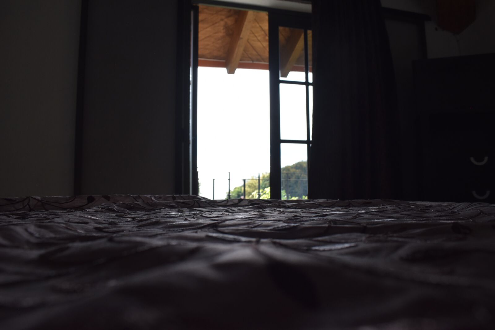 Nikon D5600 sample photo. Window, bed, bedroom photography