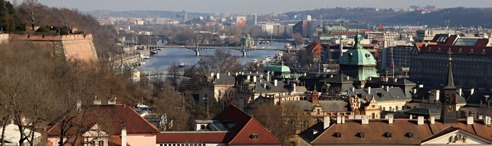 Canon EOS 100D (EOS Rebel SL1 / EOS Kiss X7) sample photo. Prague, from above, czech photography