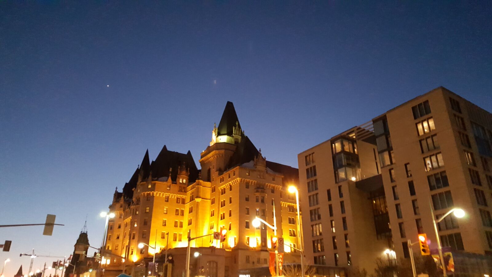 Samsung Galaxy S6 sample photo. Ottawa, chateau, hotel photography