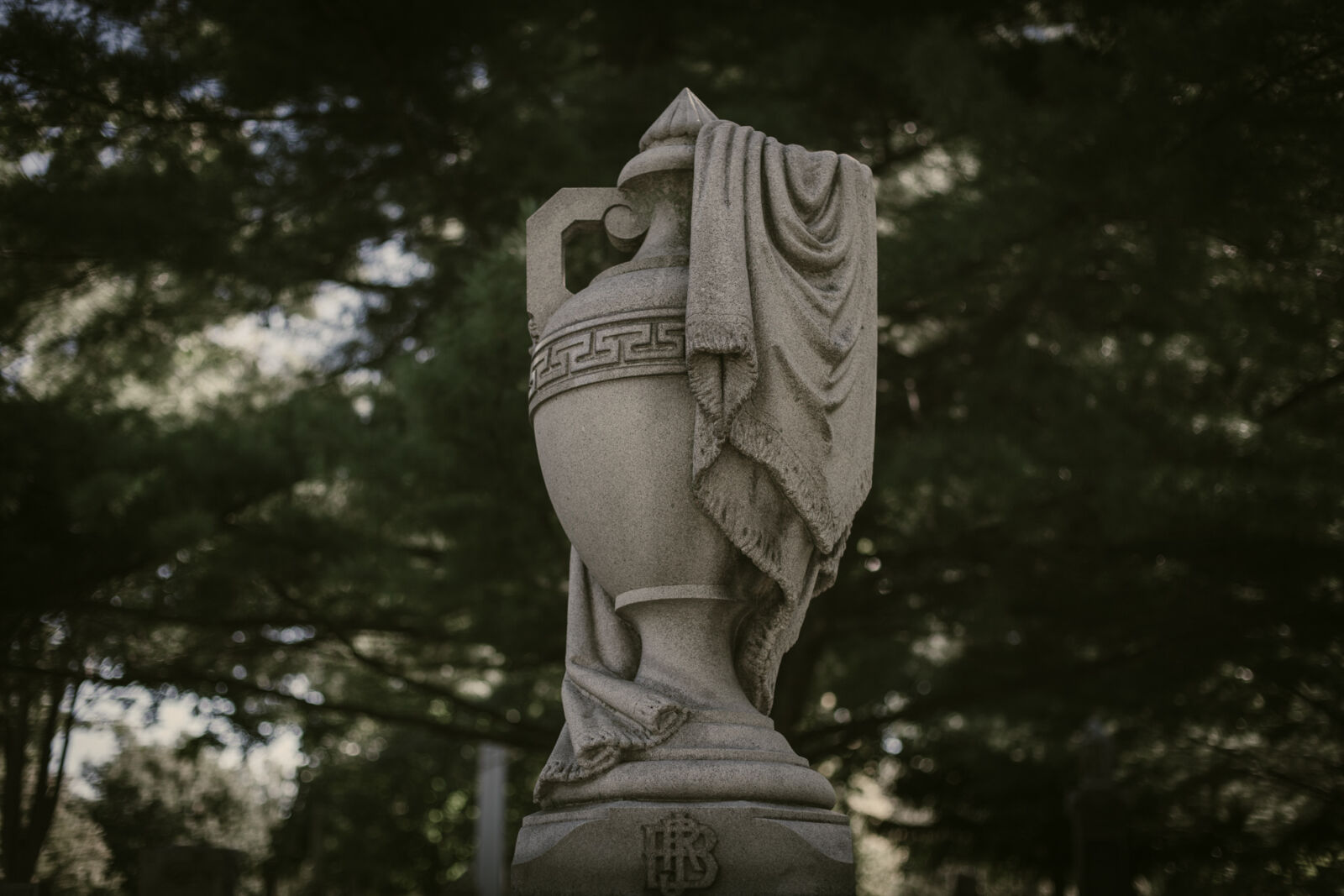 Canon EOS 5D Mark II sample photo. Cemetery, statue, stone, trees photography