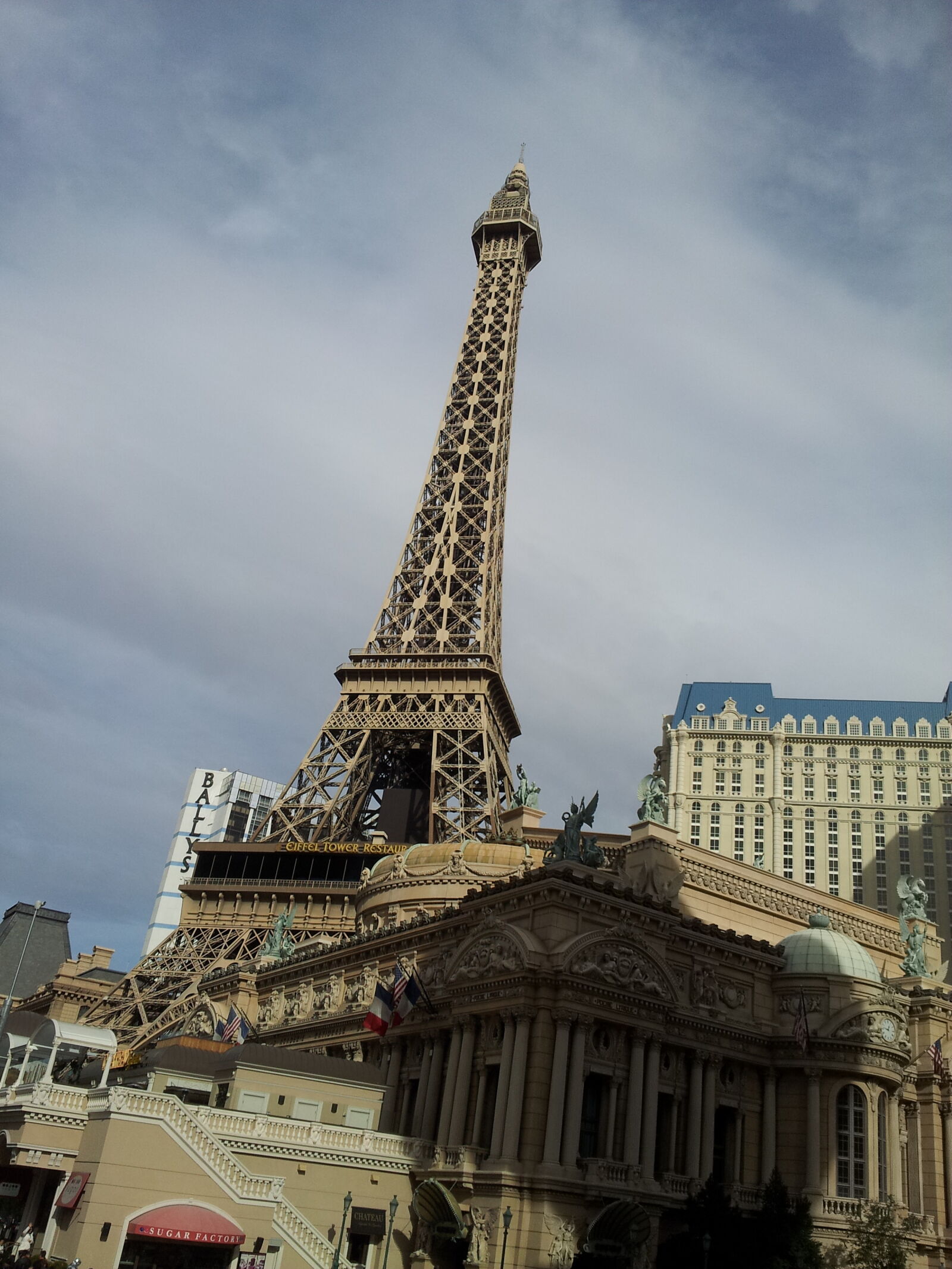 Samsung Galaxy S2 sample photo. Eiffel, tower, las, vegas photography