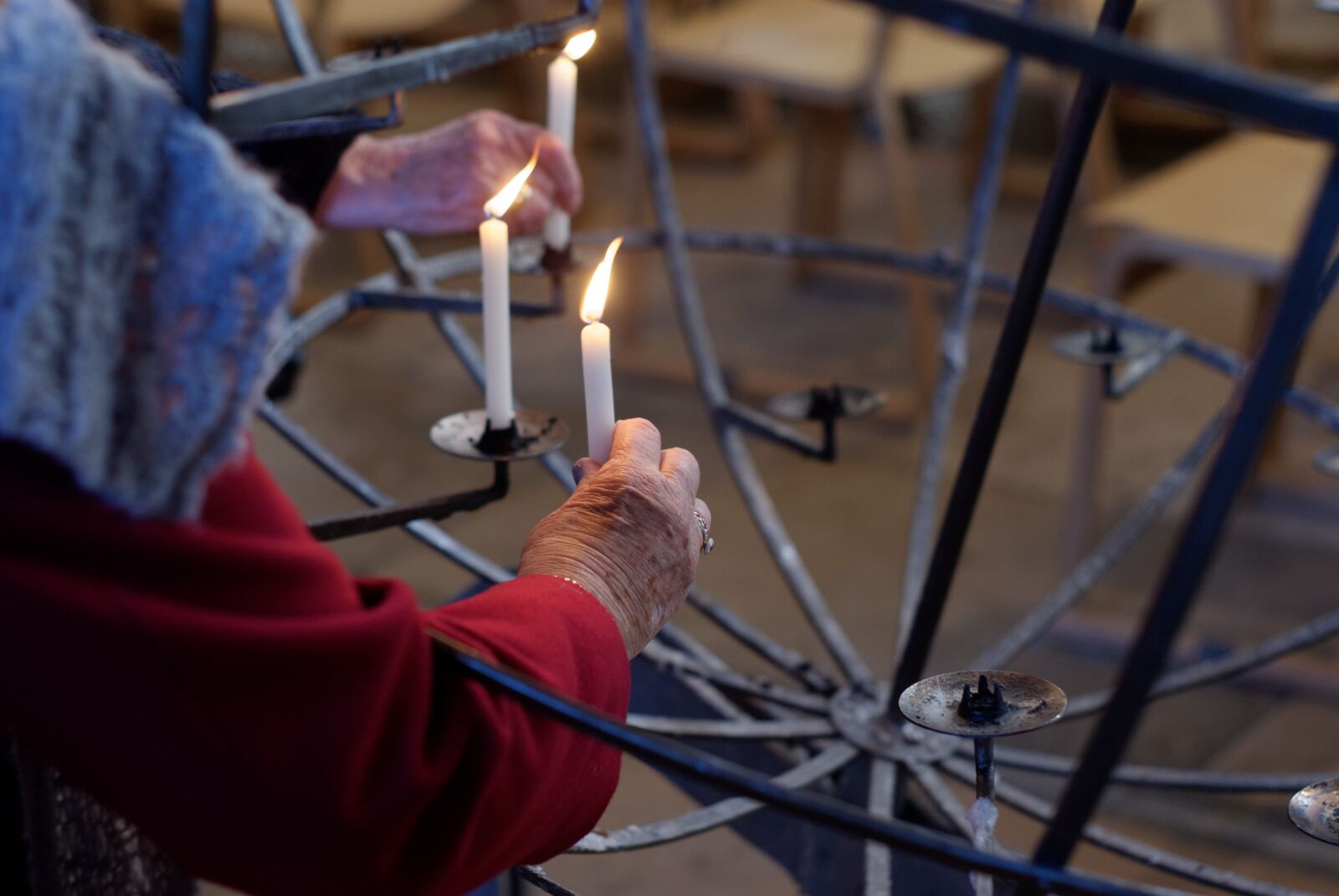 Sony Alpha DSLR-A200 sample photo. Norwich cathedral, norwich, church photography