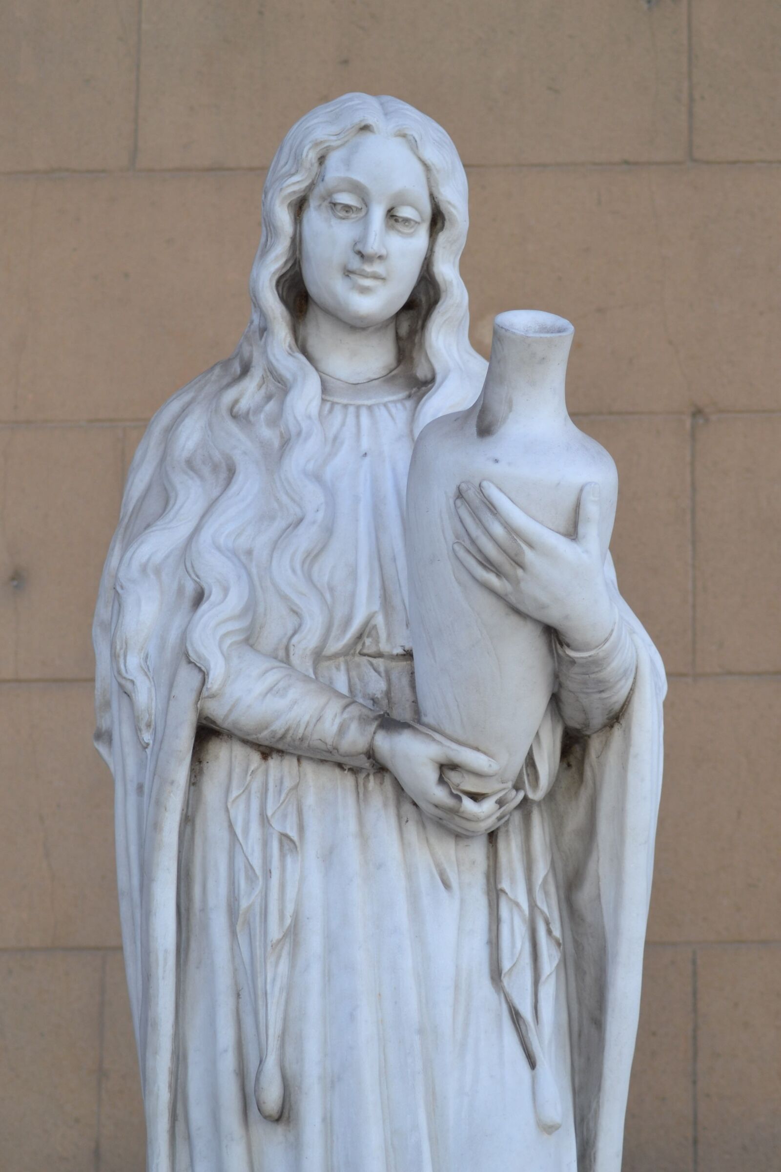 Nikon D3100 sample photo. Statue, woman, jug photography