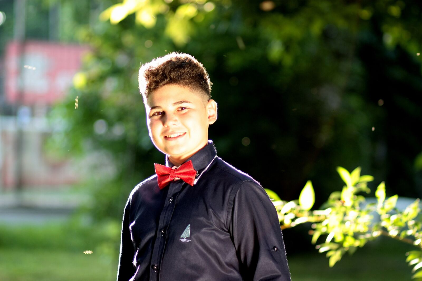 Canon EOS 450D (EOS Rebel XSi / EOS Kiss X2) sample photo. Bath, bow tie, young photography