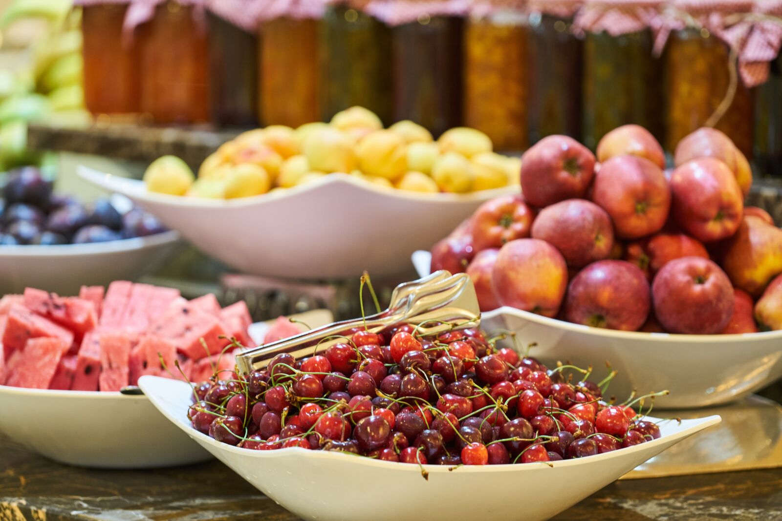 Sony FE 70-200mm F4 G OSS sample photo. Cherry, fruit, food photography