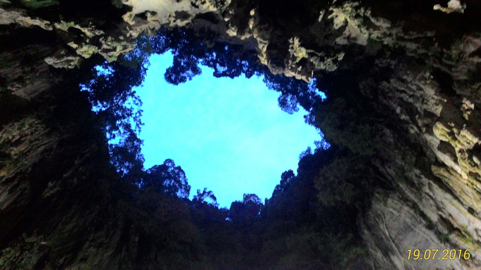 ASUS T00J sample photo. Malaysia, batu caves, t photography