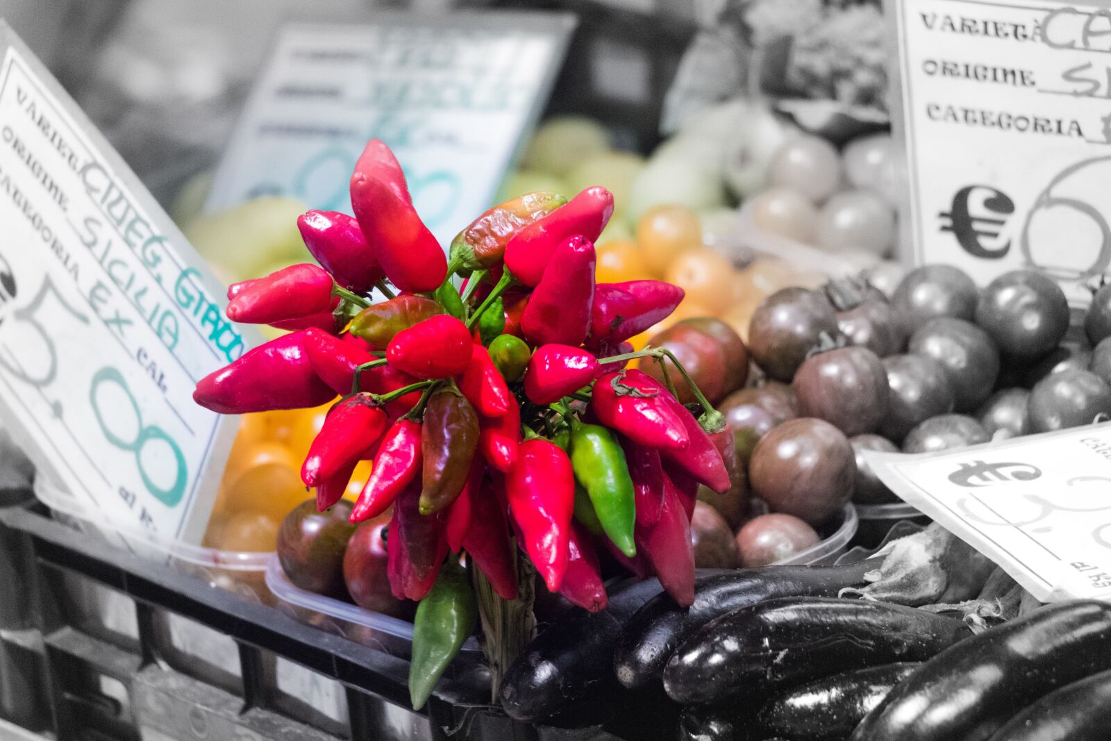 Canon EOS 80D sample photo. Peppers, eating, chilli photography
