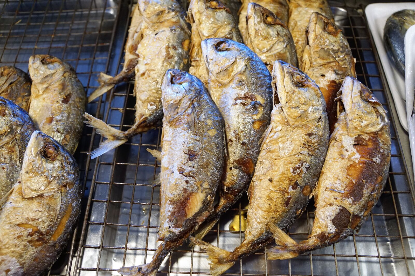 Sony ILCA-77M2 + Sony DT 16-50mm F2.8 SSM sample photo. Food, fish, seafood photography