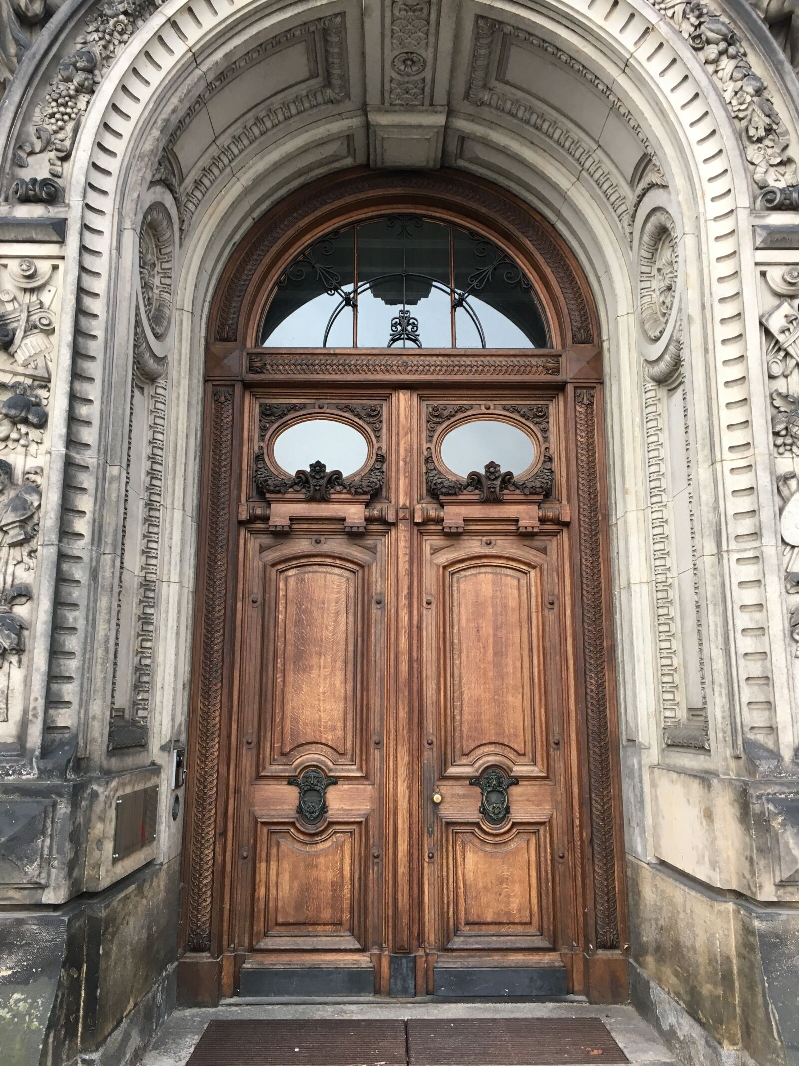Apple iPhone 6s sample photo. Architecture, door, travel photography