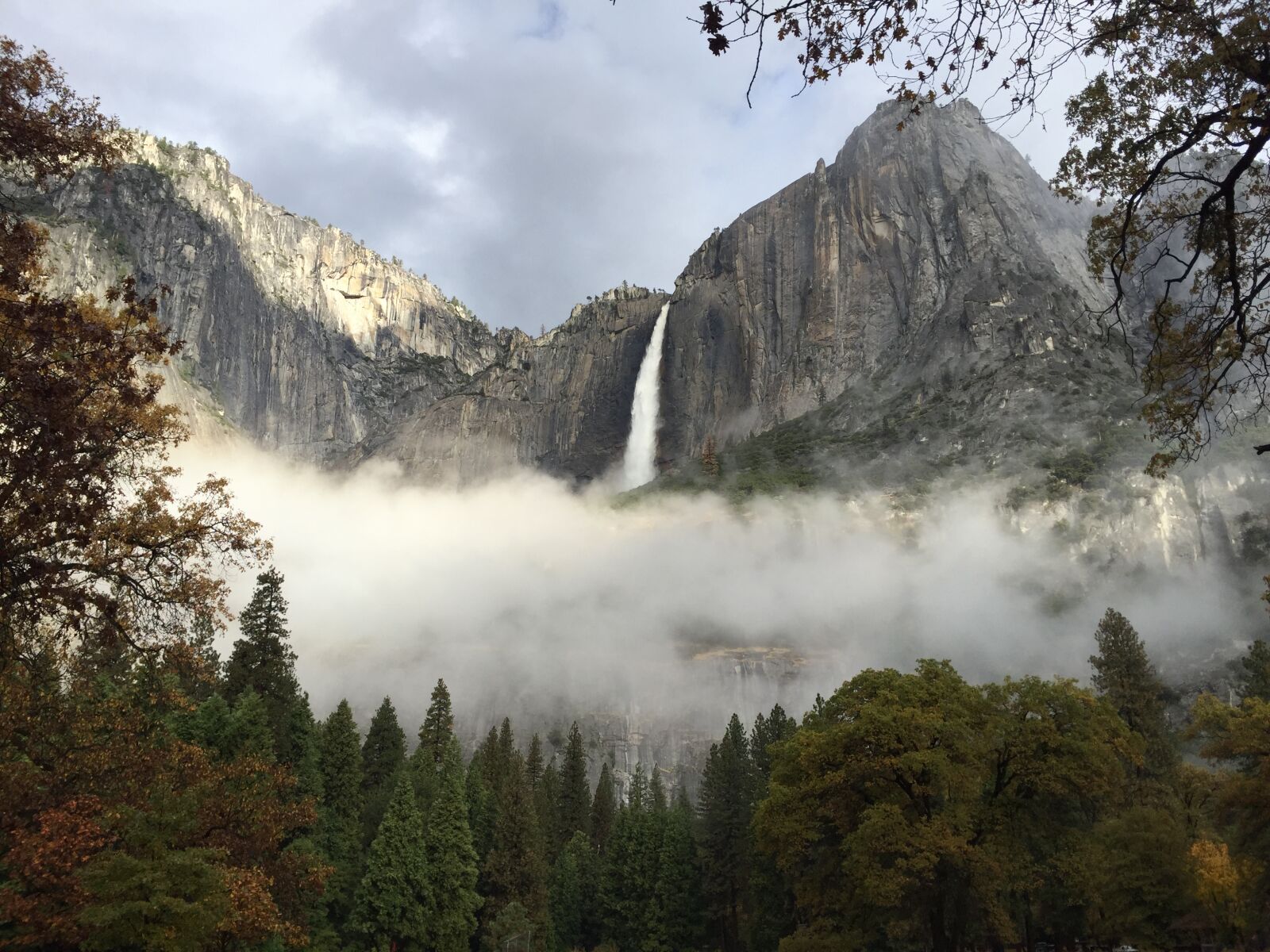 iPhone 6 back camera 4.15mm f/2.2 sample photo. California, waterfall, yosemite photography