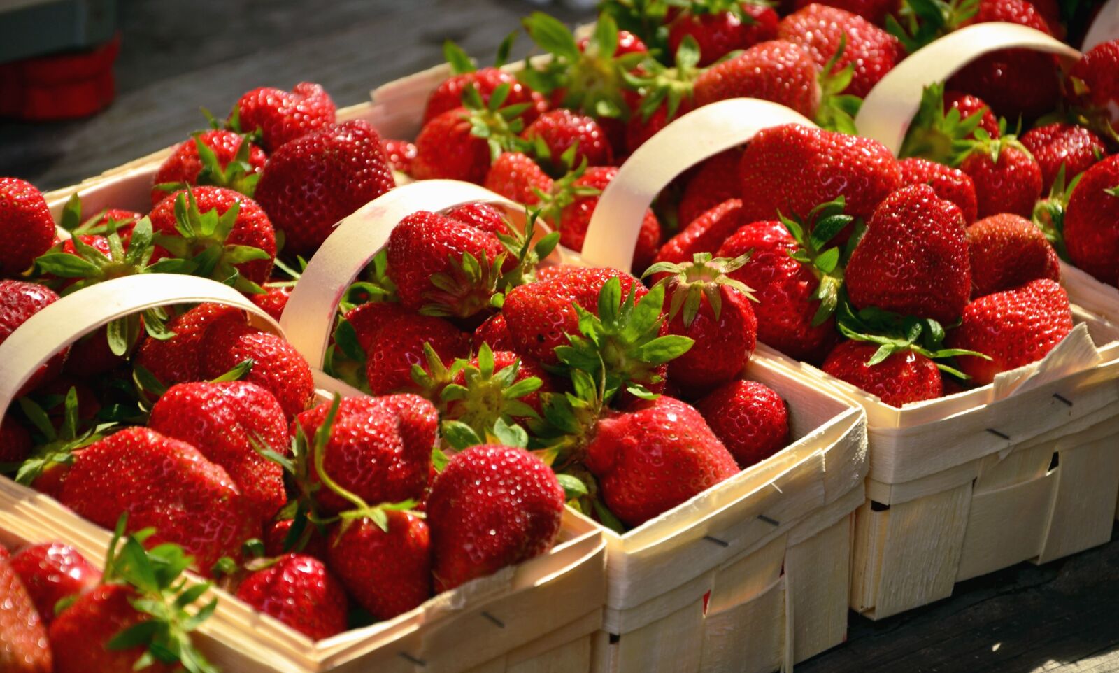 Nikon D5100 sample photo. Strawberry, fruit, sweet, food photography