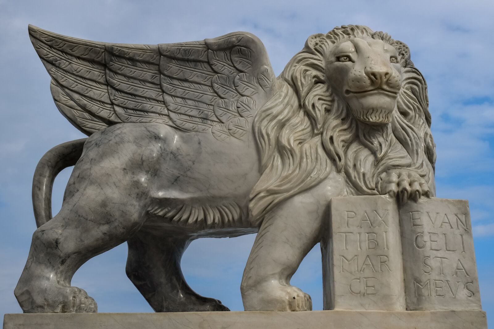 Nikon D3300 sample photo. Cyprus, larnaca, winged lion photography