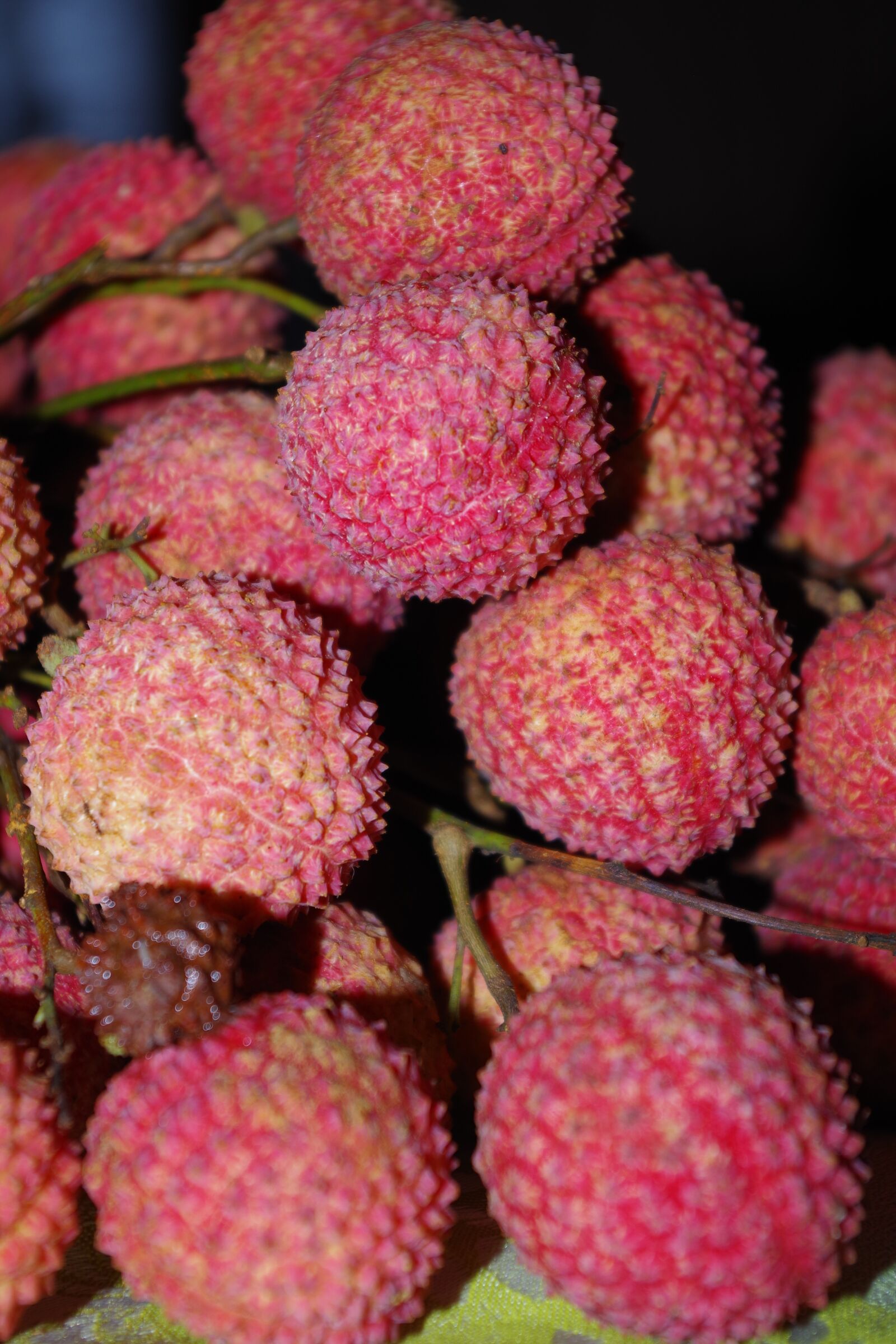 Pentax K-S2 sample photo. Lychee, fresh, summer photography