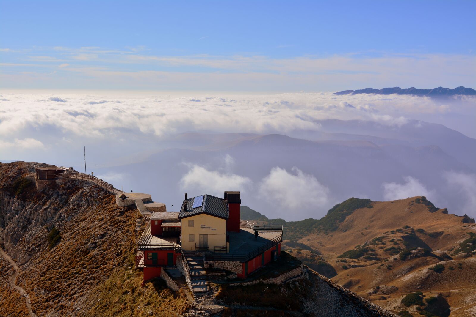 Nikon D7100 sample photo. Refuge, mountains, clouds photography