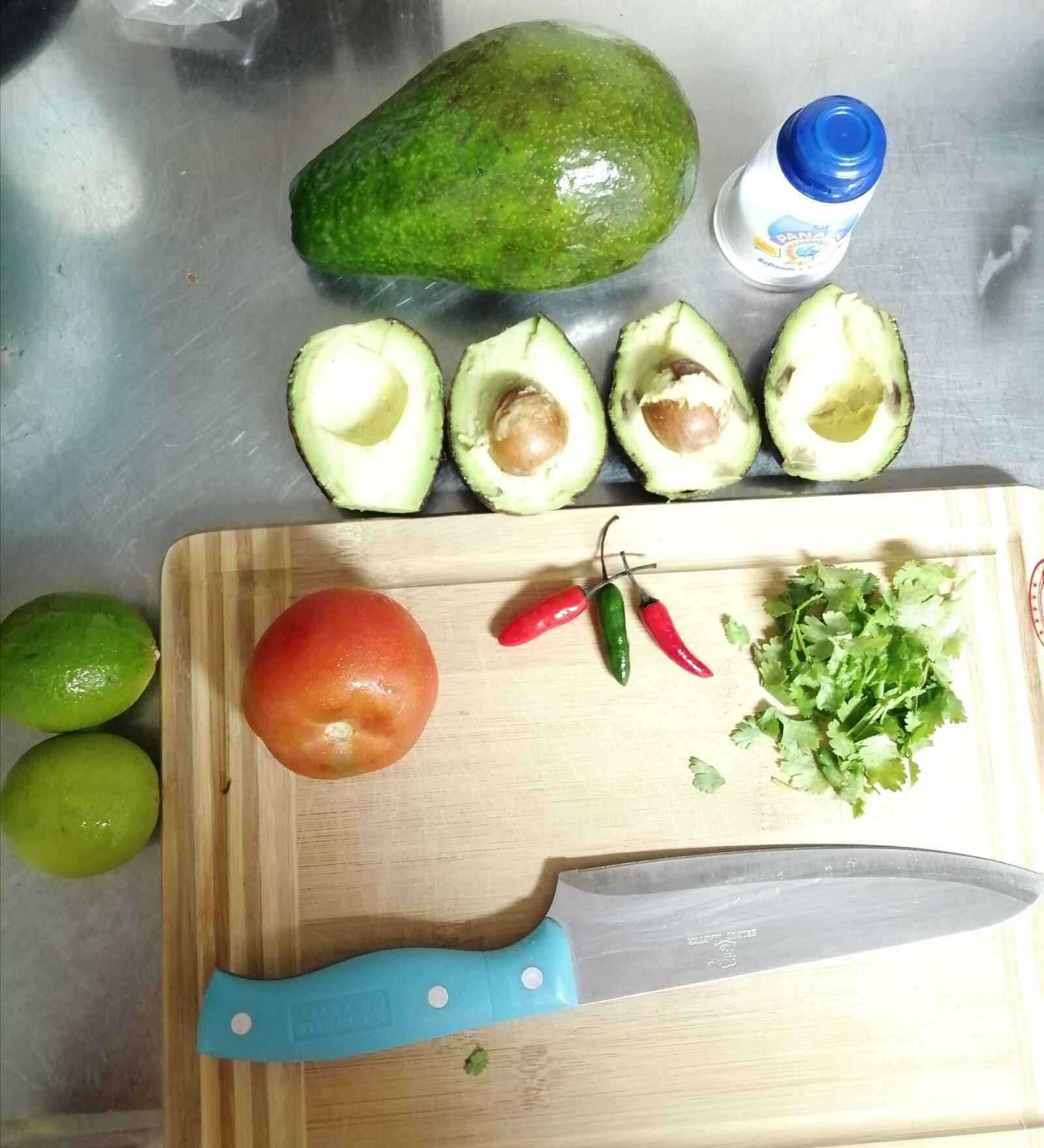 HUAWEI JKM-LX3 sample photo. Guacamole recipe, mexican food photography