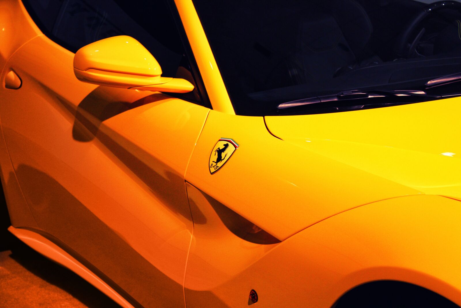 Canon EOS 450D (EOS Rebel XSi / EOS Kiss X2) sample photo. Door, exotic cars, ferrari photography