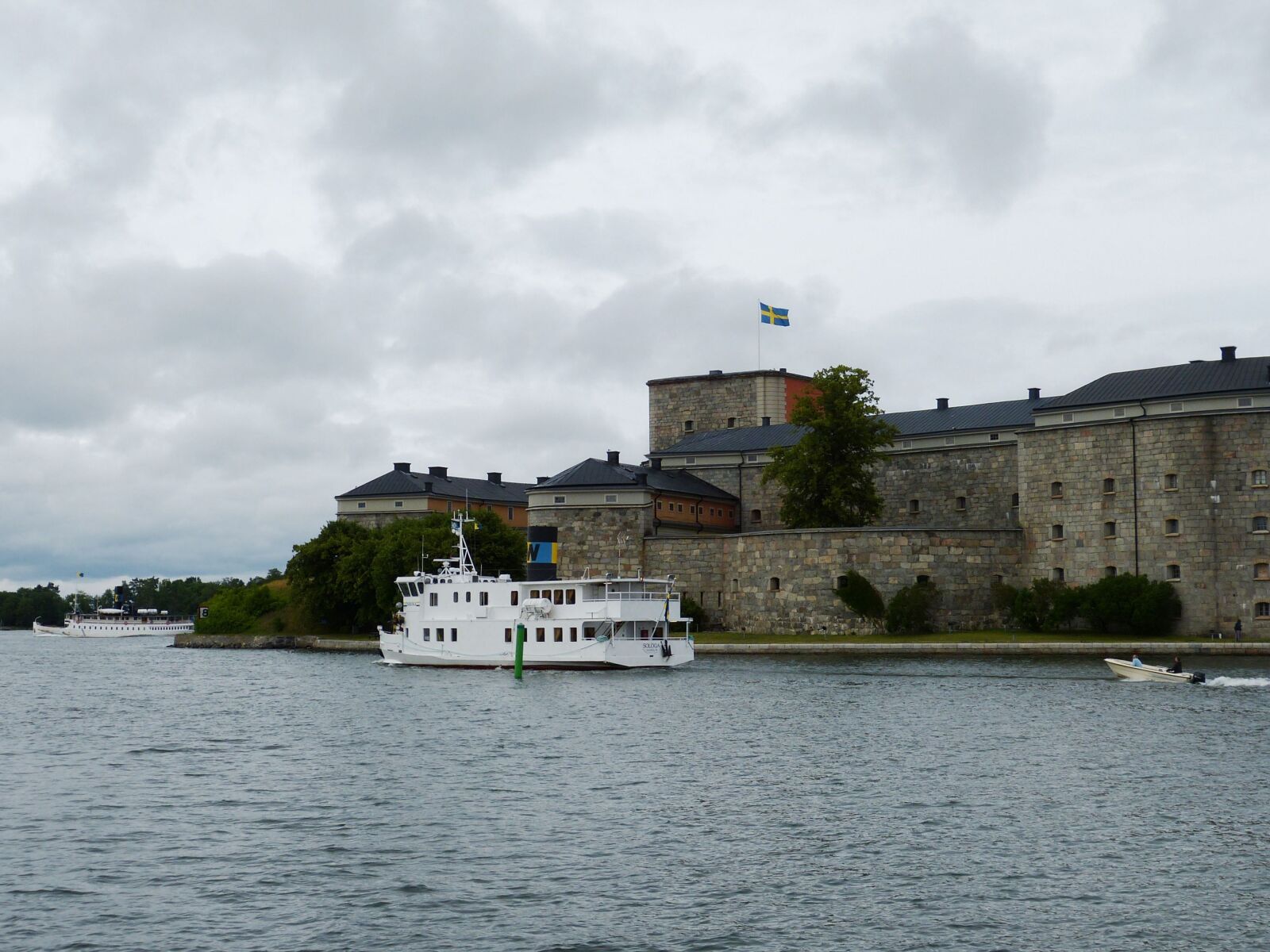 Panasonic Lumix DMC-FZ150 sample photo. Waxholm, vaxholm, stockholm photography