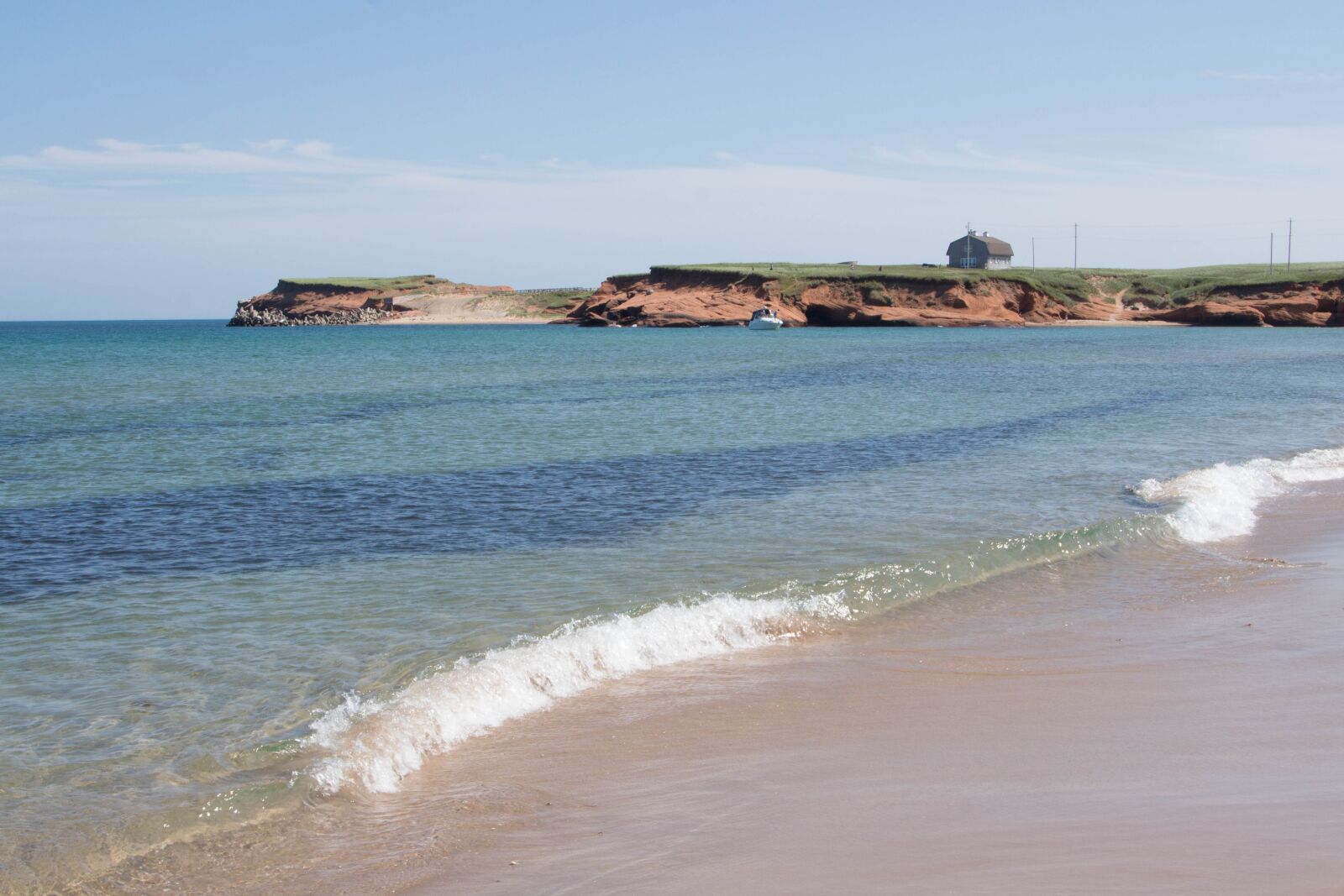 Canon EOS 700D (EOS Rebel T5i / EOS Kiss X7i) sample photo. Iles-de-la-madeleine, beach, sand photography