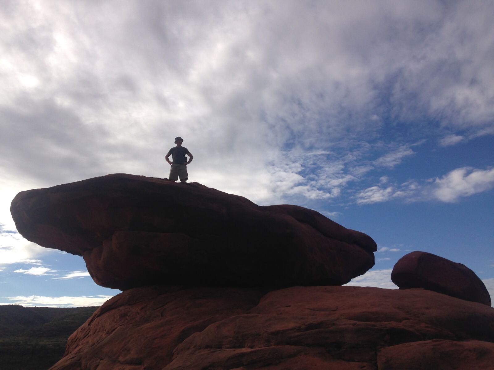 iPhone 5c back camera 4.12mm f/2.4 sample photo. Climbing, cloudy, sky, hiking photography