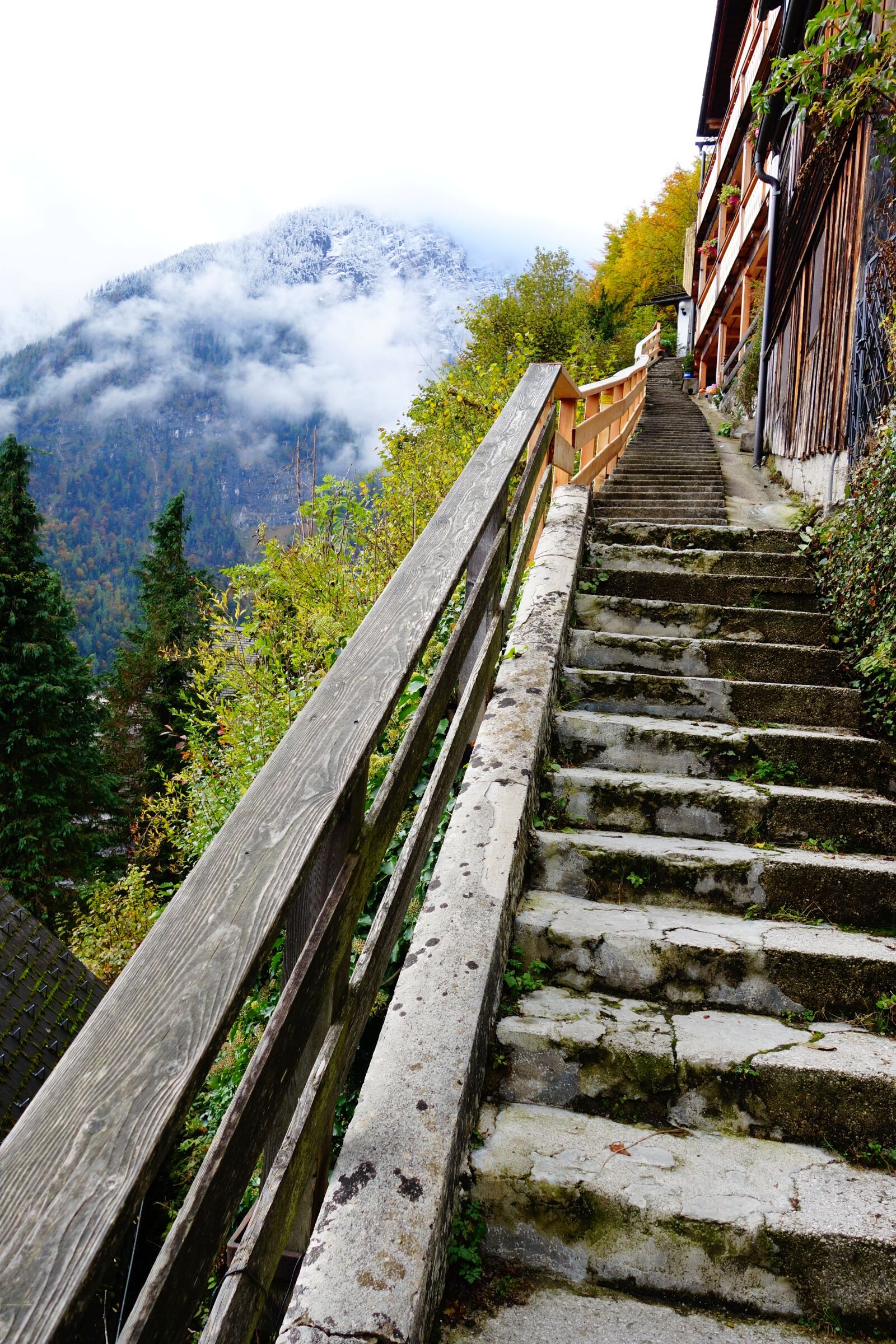 Sony Cyber-shot DSC-RX100 II sample photo. Hallstatt, stairs, walk photography