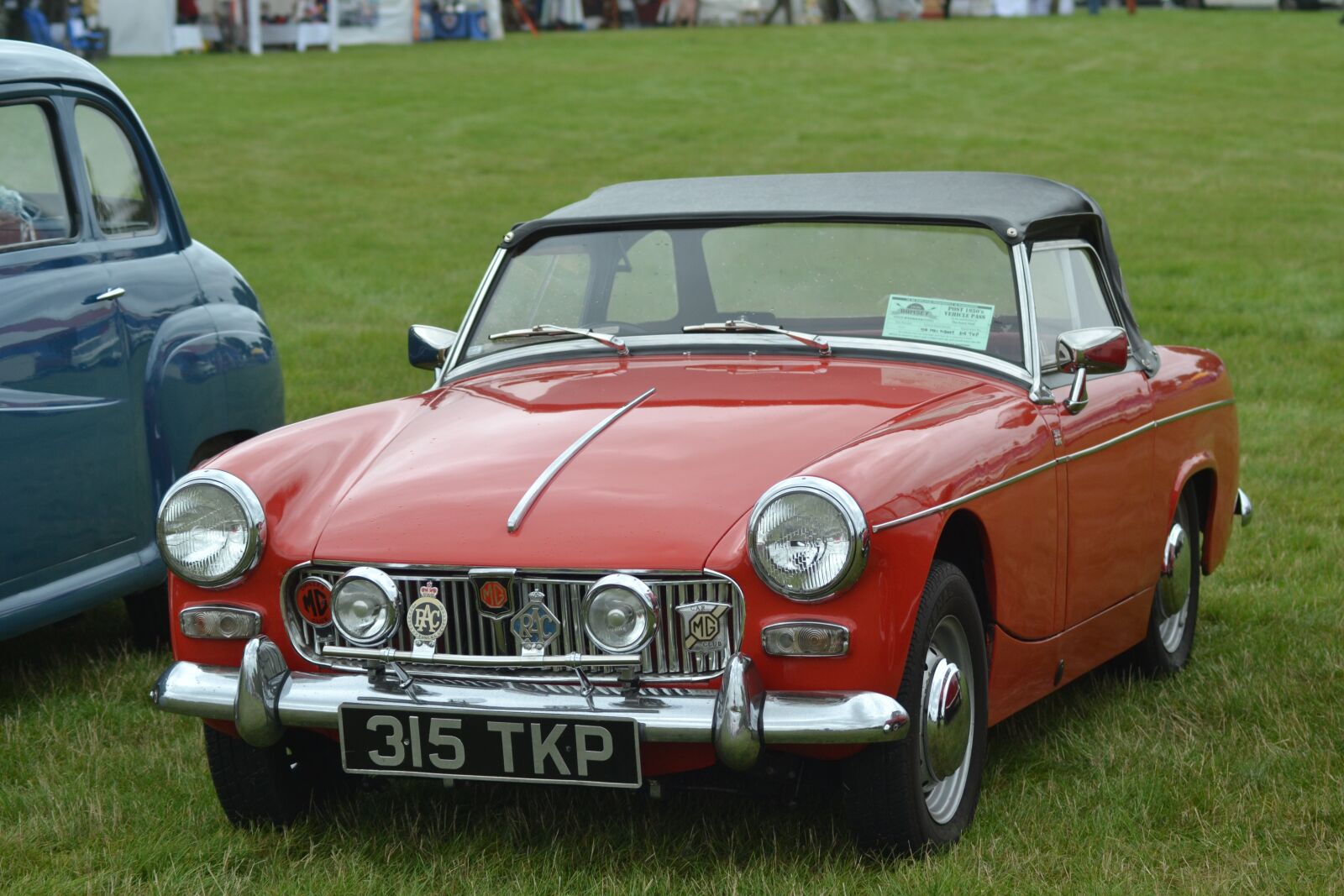Nikon D3100 sample photo. Classic, classic car, vintage photography