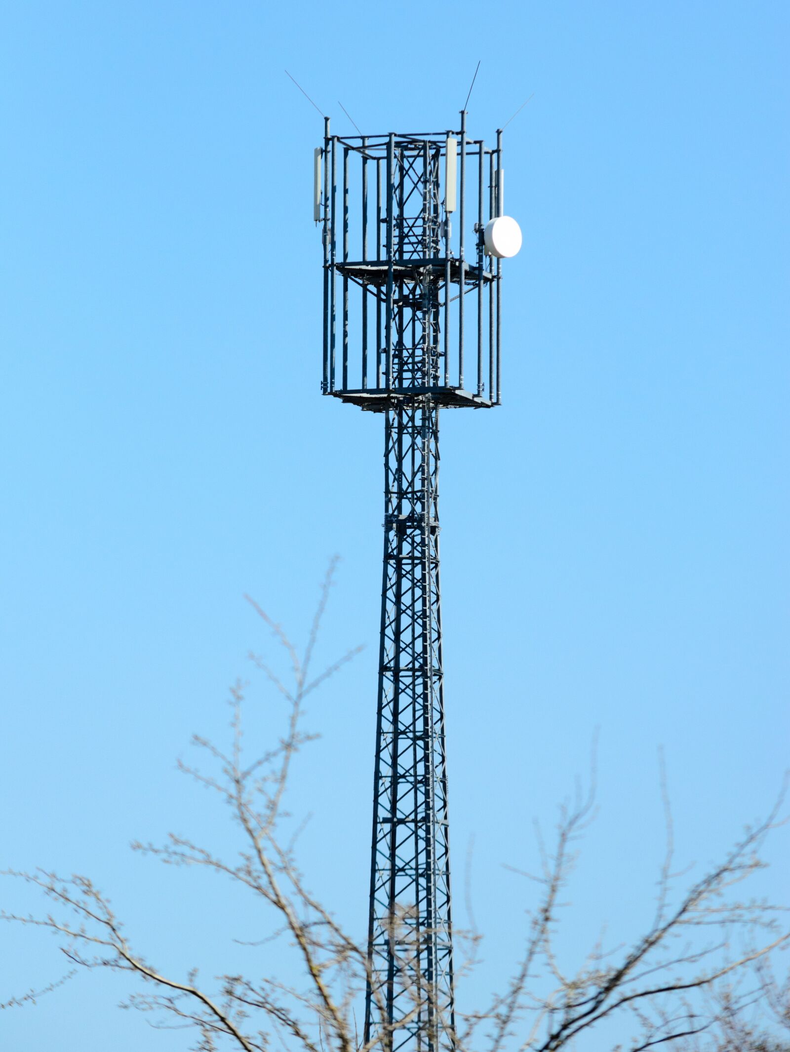 Nikon D5100 sample photo. Radio tower, radio mast photography