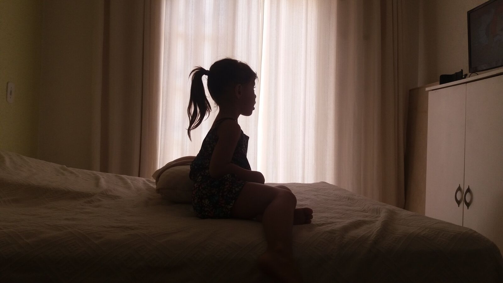 Samsung Galaxy J5 sample photo. Child, silhouette, girl photography