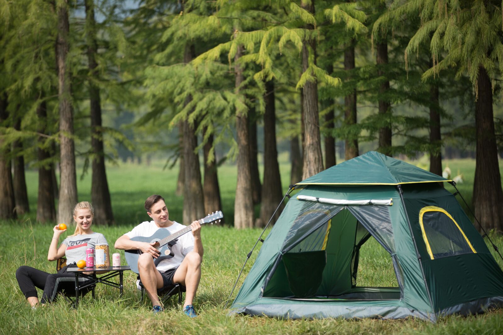 Canon EOS 5D Mark III sample photo. Tent, tree, man photography