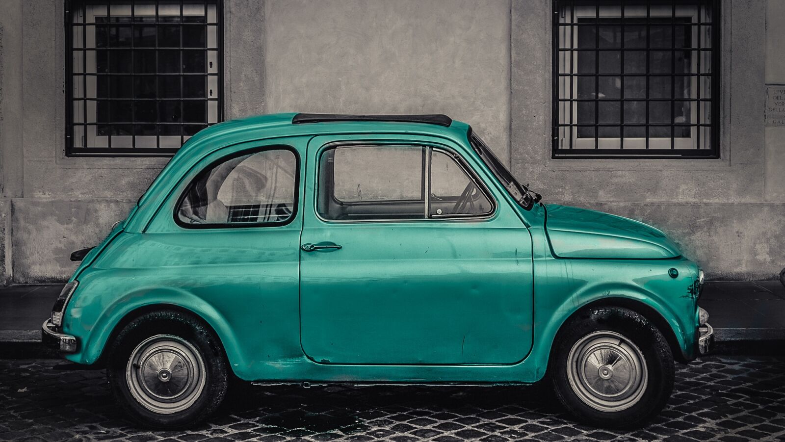 Sony a6000 sample photo. Car, front of a photography