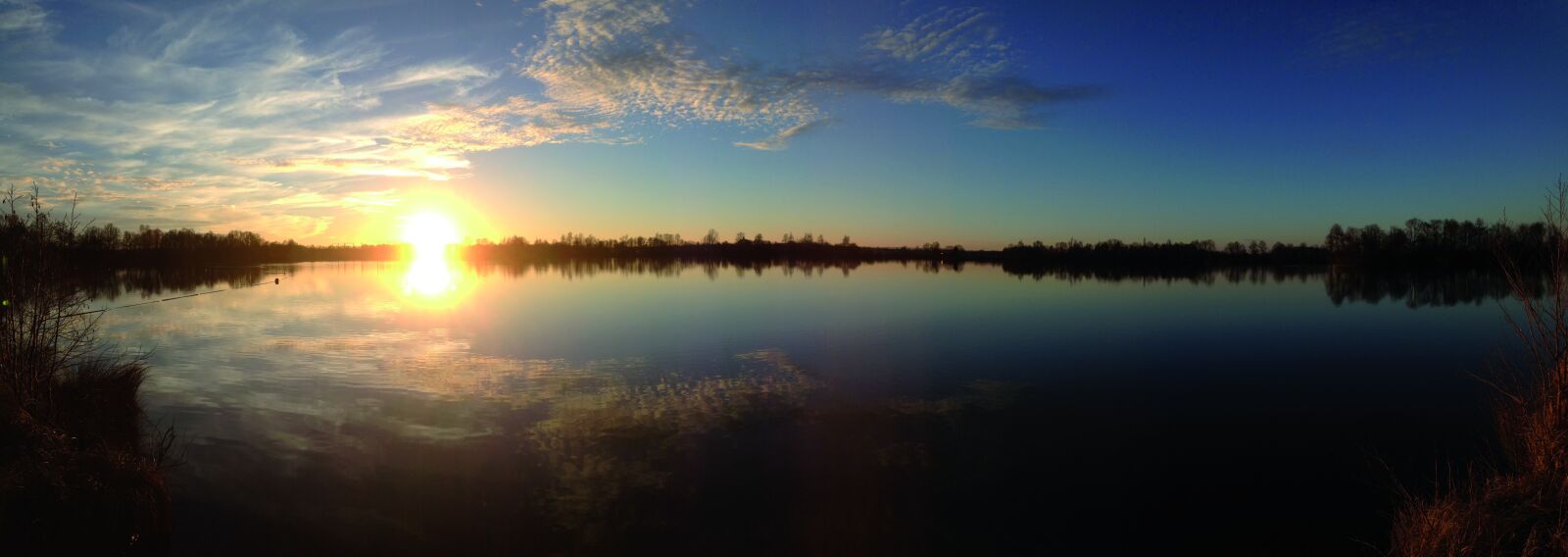 Apple iPhone 4S sample photo. Lake, sunset, water photography