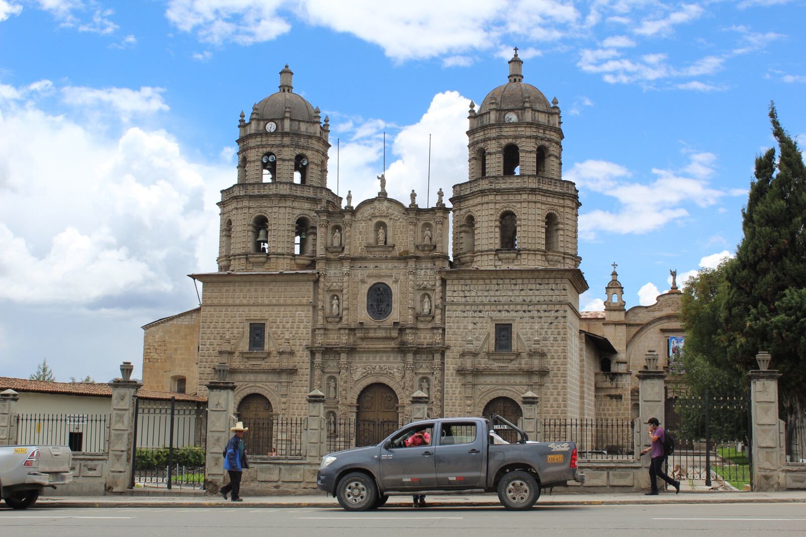 Canon EOS 1300D (EOS Rebel T6 / EOS Kiss X80) sample photo. Church, cajamarca, peru photography