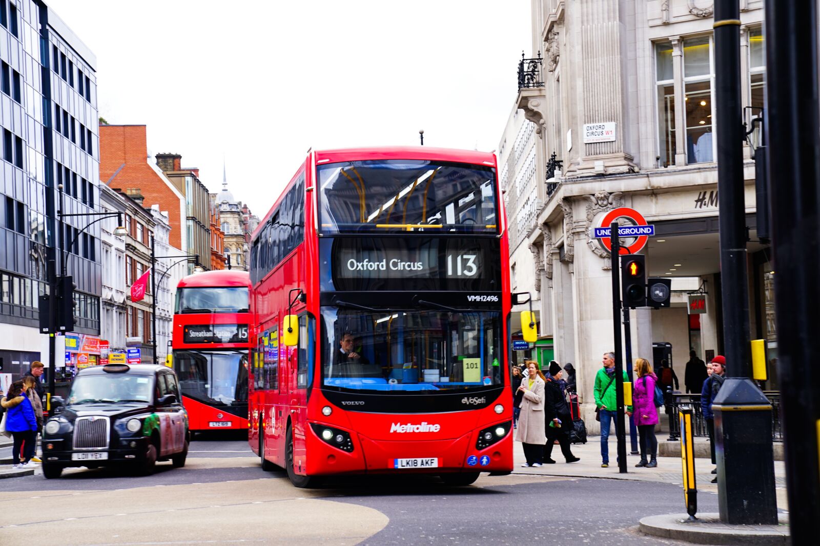 Sony a7 II sample photo. Oxford street, bus, double photography