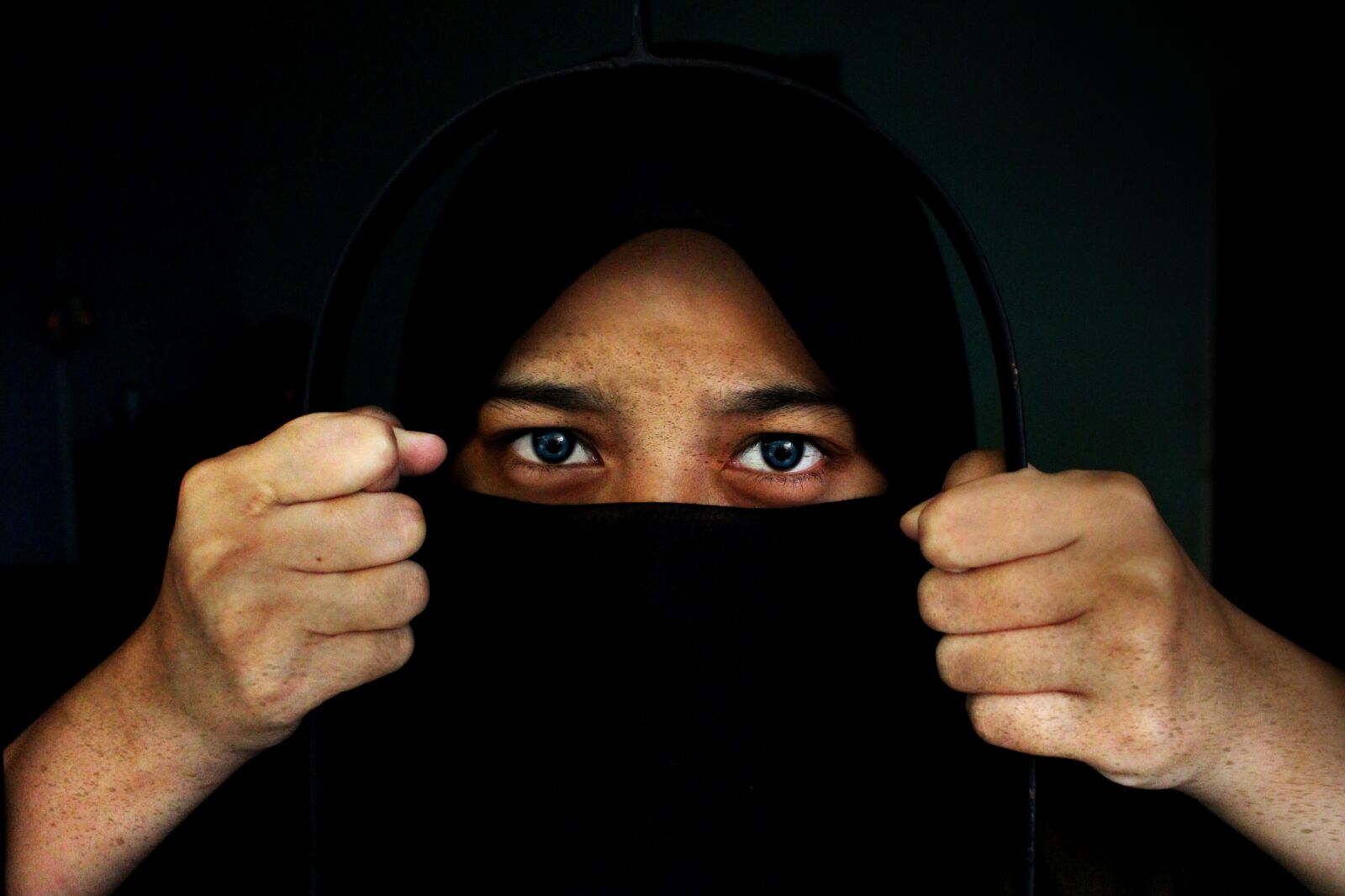 Canon EOS 700D (EOS Rebel T5i / EOS Kiss X7i) sample photo. Muslim, hijab, freedom photography