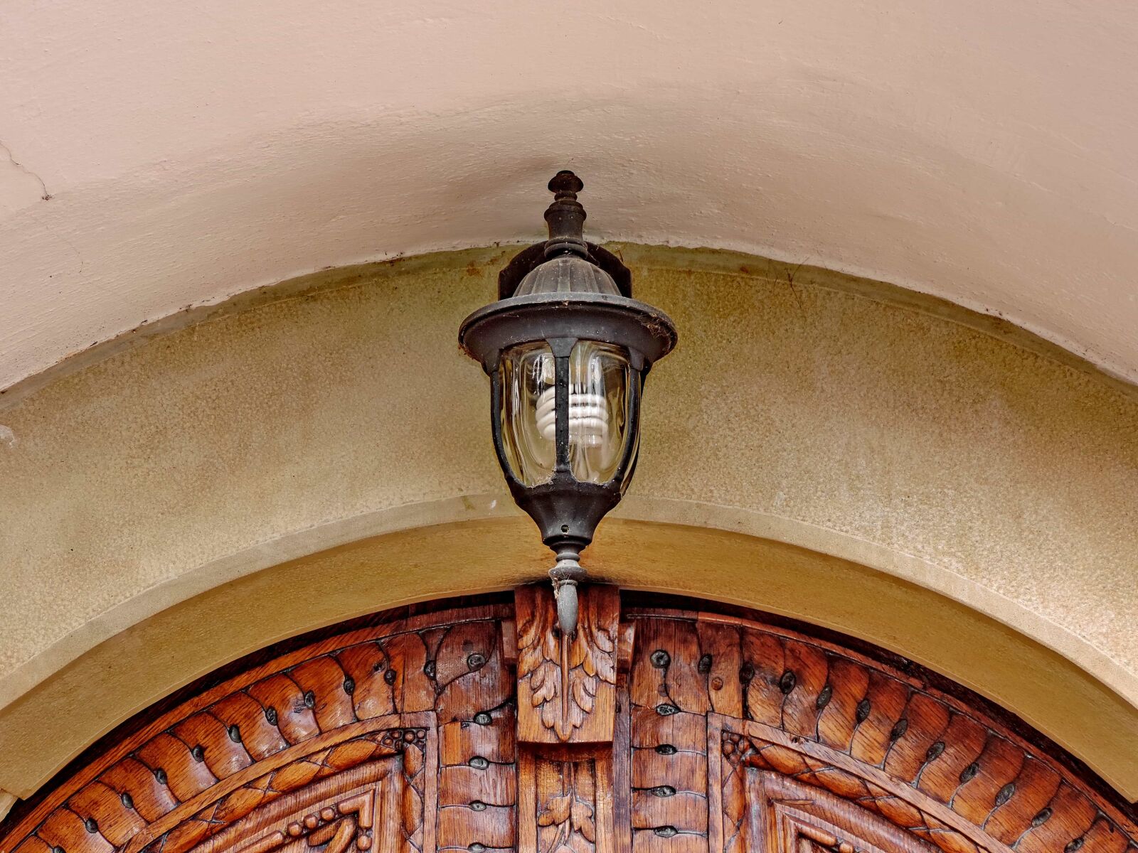 Nikon Coolpix P520 sample photo. Arch, cast iron, entrance photography